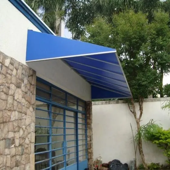 Toldo Fixo de Lona PVC em Valinhos SP — Cobertura em passagem coberta entre ambientes